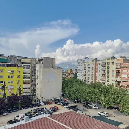 House Center 公寓 *