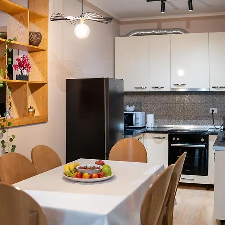 House Center *