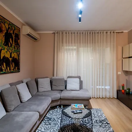 House Center