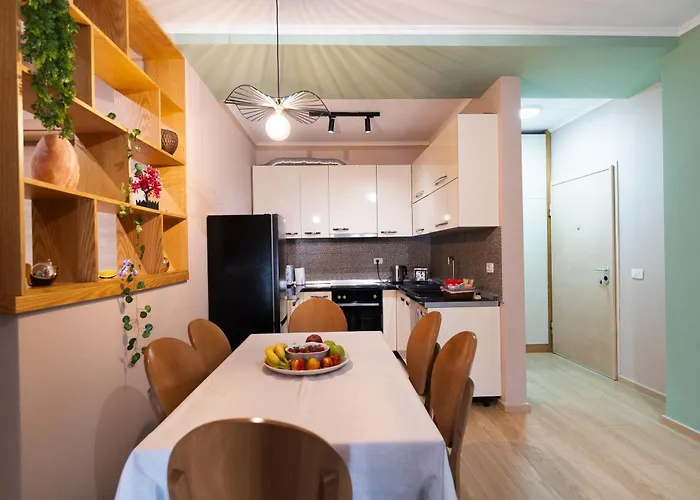 House Center 티라나