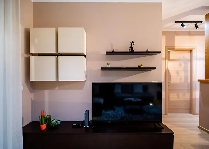 House Center 티라나